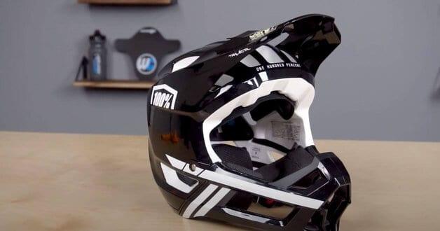 Why Should You Wear a Full Face Helmet? - ApexBikes